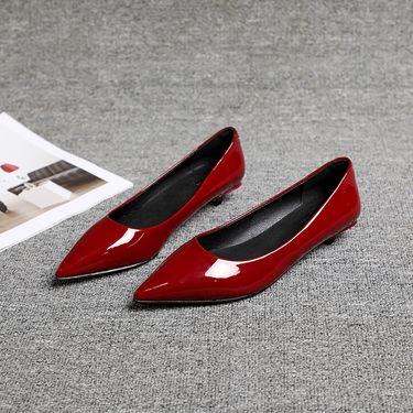 Spring new commuter style pointed head medium low heel single shoes women's thin heel patent leather work shoes women's black_autovado.com