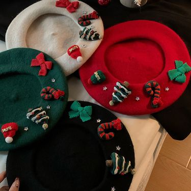 Hot Sale Christmas Beret Vintage Red Hat Female Winter butterfly beret Warm берет Student Cap Bud Painter Hats for Women gorros_autovado.com