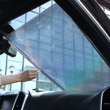 Car sunshade automatic retractable roller shade sunshade sunscreen heat insulation car punch-free suction cup blackout curtain_autovado.com