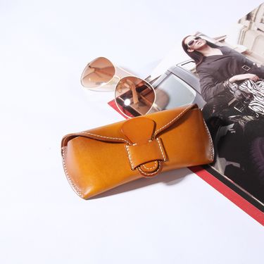 Unisex Cowhide handmade glasses case Vintage glasses with tanned tree paste glasses case_autovado.com