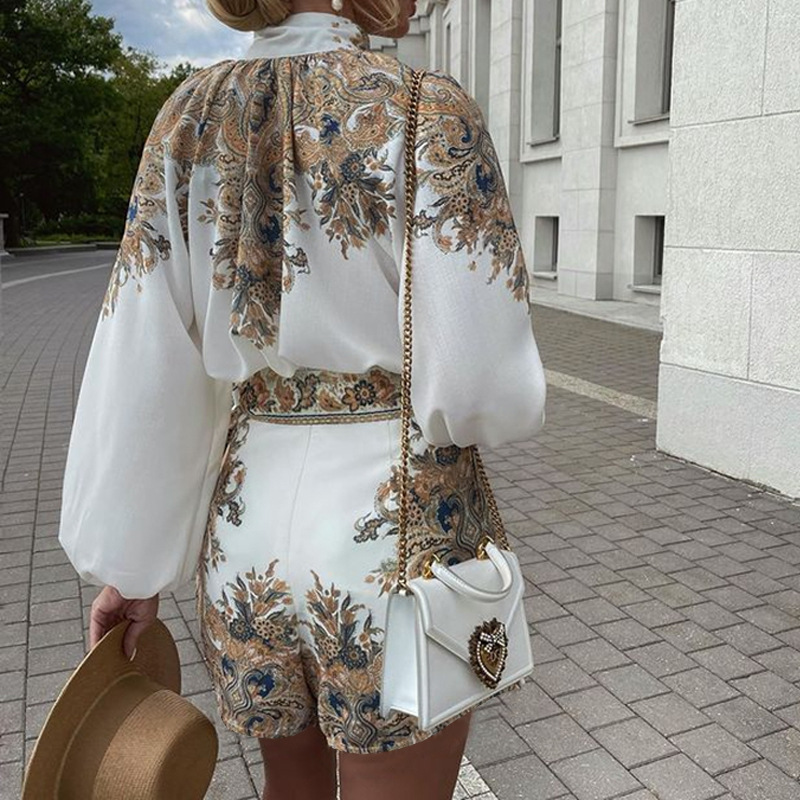 Women's printed long-sleeved blouse and shorts set two-piece_autovado.com