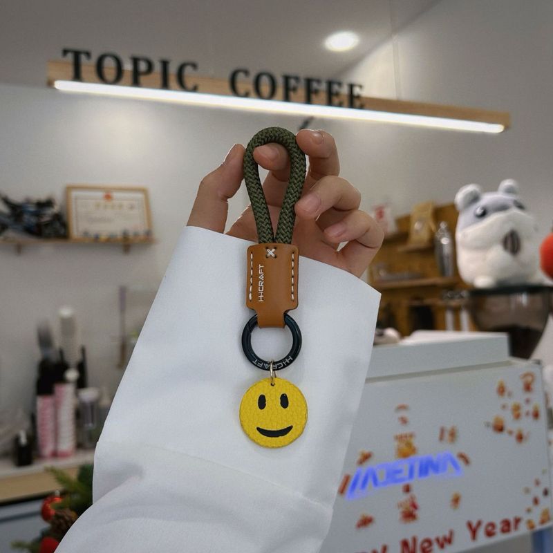 Genuine Cowhide Braided Rope Keychain Pendant High Quality Car Keychain Ring Men And Women Hand Rope School Bag Pendant_autovado.com