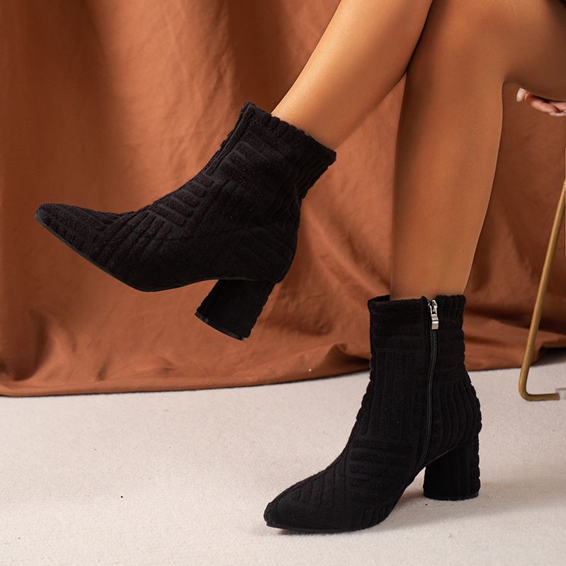 New autumn and winter boots foreign trade large size women's pointed high heel fashion towel boots side zipper thick heel boots_autovado.com
