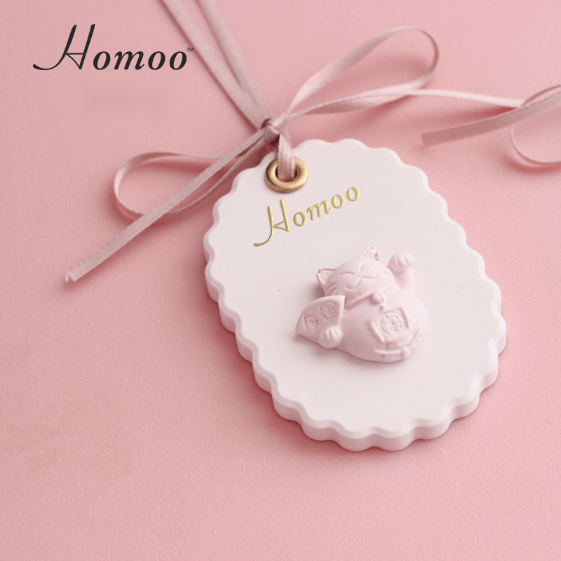 Homeo Wealth Cat Expanding Fragrance Stone Car Rearview Mirror Good Luck Jewelry Indoor Wardrobe Hanger Creative_autovado.com