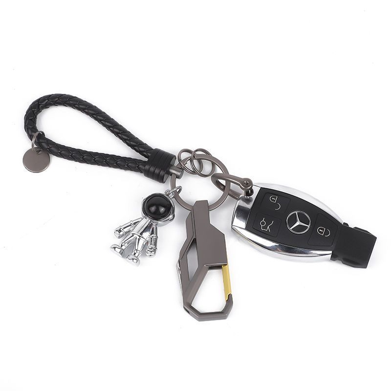Internet Celebrity Ins Astronaut Car Key Chain Trendy Cool Personality Creative Astronaut Key Pendant Horseshoe Buckle Men And Women_autovado.com