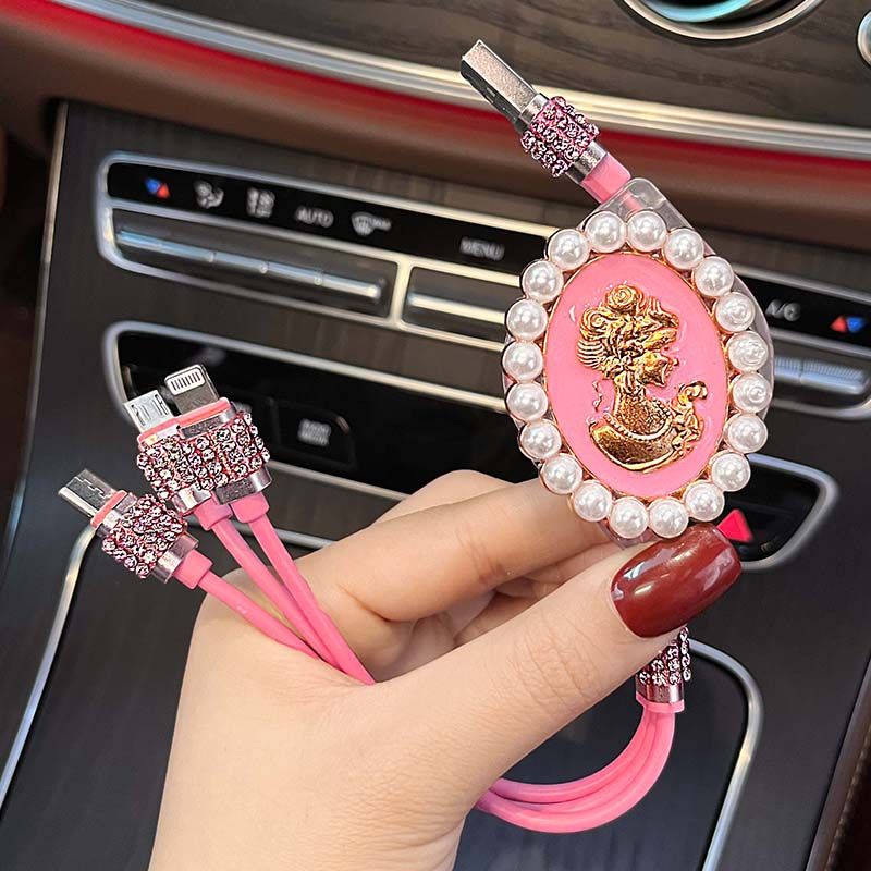 Car Charger With To Cables, High-end Internet Celebrity Goddess Model For Cars, Three In One Data Cable, Super Fast_autovado.com