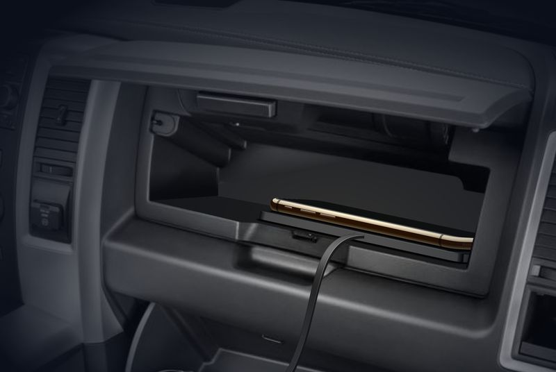 Modified Car Wireless Charger Storage Compartment Anti-Slip Mat Suitable For Mercedes-Benz, BMW, Audi, Honda, Volkswagen_autovado.com