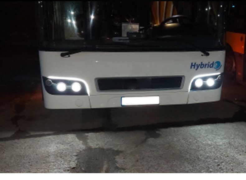 24V Dedicated Car Daytime Running Ultra-Thin Guide Strip Car-Specific White-Yellow Dual-Color Flowing Turn Signal Light_autovado.com