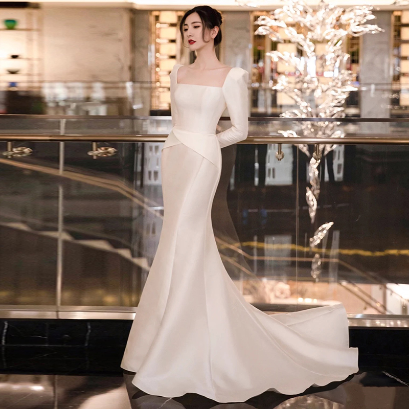 White long-sleeved wedding dress satin minimalist bride wedding reception dress host banquet annual meeting evening dress_autovado.com