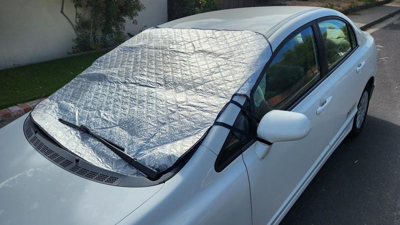 new car snow shield antifreeze outdoor cover cross border front windshield protective cover winter thickened snow shield_autovado.com