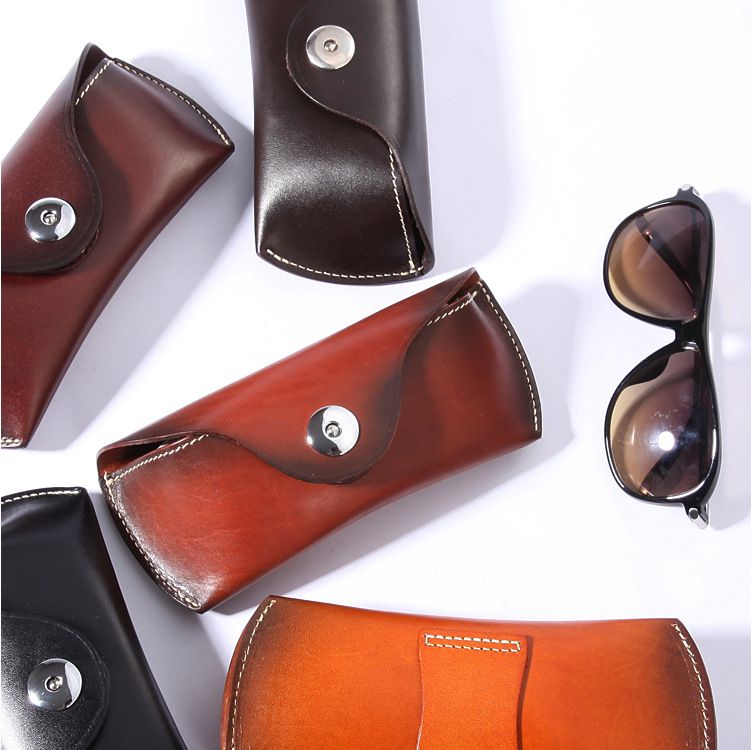 Unisex Vintage handmade leather eyewear case Portable leather eyewear storage bag Plant tanned leather cowhide eyewear bag_autovado.com