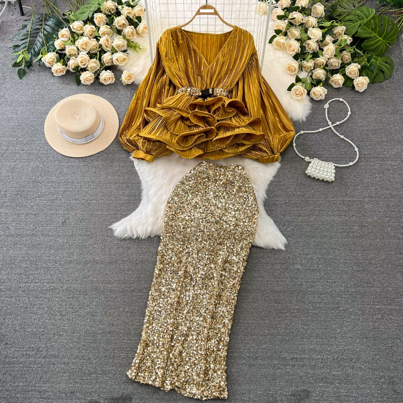 Women's fashion set female socialite temperament lantern long sleeve V-neck lotus leaf bright face shirt women's high waist sequin skirt_autovado.com