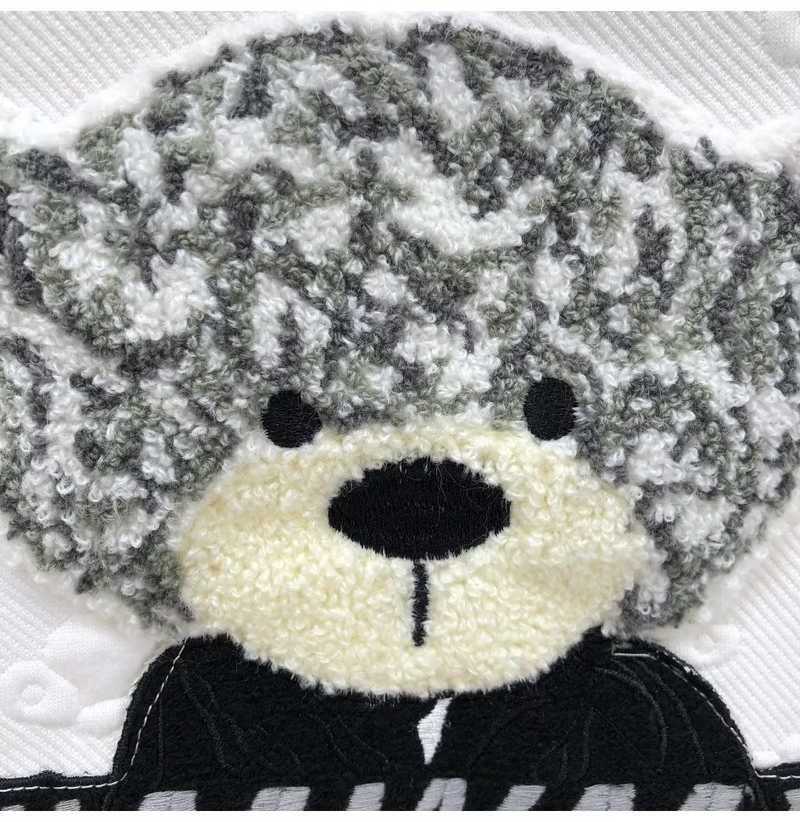 Men's clothing Bear embroidered short-sleeved T-shirt for young men handsome round neck T-shirt summer new men's cartoon_autovado.com