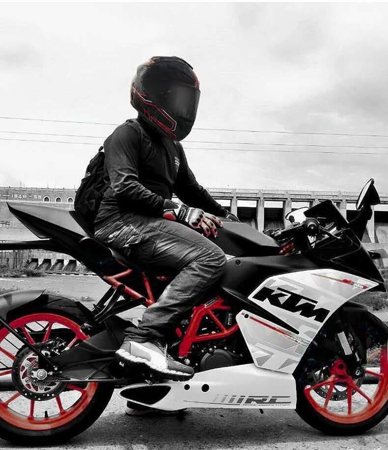 Premium Electric Car Helmet Unisex Electric Bike Helmet – Full Face Protection (4-Season & Ventilated)_autovado.com