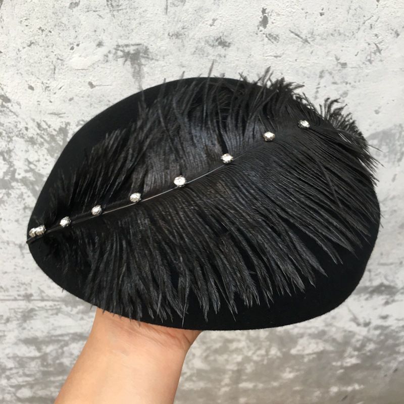 Hot Sale Women Vintage Beret Decorate Winter Ladies Fedoras Socialite Black Pearls Feather Wool Felt Fascinator Pillbox Tilt Hat_autovado.com