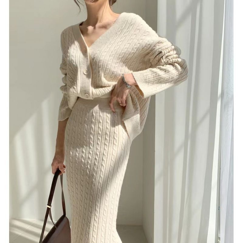 Women's Clothing elegant V-neck linen pattern knitted cardigan sweater + high waist sheath skirt_autovado.com