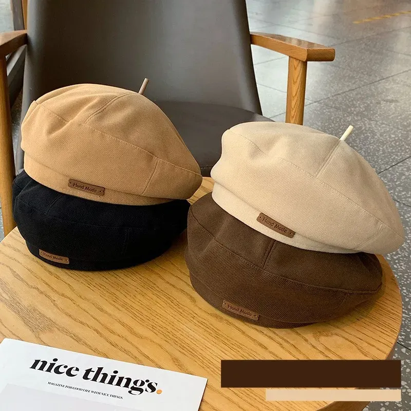 Hot Sale Classic Vintage Berets for Women Fashion Wool Felt Warmer Hat Cap Black Brown French Hats Autumn and Winter Outdoor Caps_autovado.com