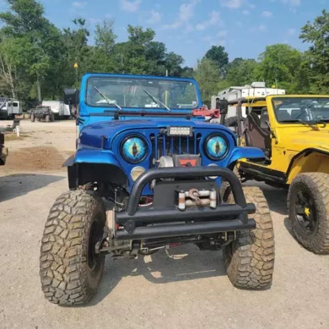 Popular Beast Eyes Headlight Decals Off road Beast Eyes Car Stickers Wrangler Headlight Stickers_autovado.com