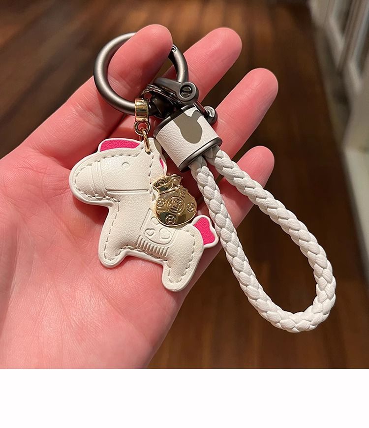 Key Chain Creative Personality Exquisite Male And Female Couple Pendant_autovado.com