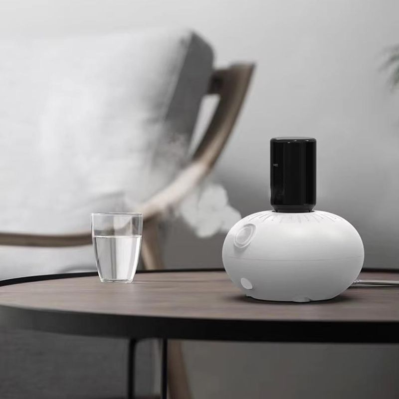 Essential Oil Intelligent Induction Automatic Spraying Car Mounted Fragrance Diffuser, Charging Portable Aromatherapy_autovado.com