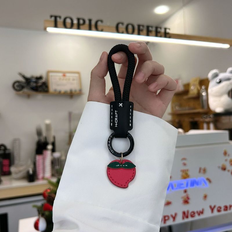 Genuine Cowhide Braided Rope Keychain Pendant High Quality Car Keychain Ring Men And Women Hand Rope School Bag Pendant_autovado.com