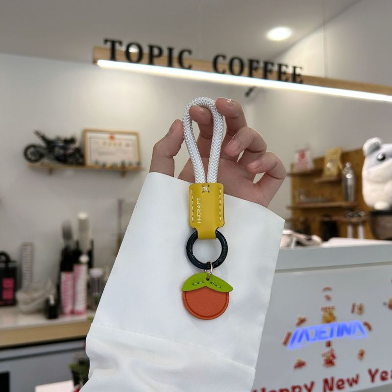 Genuine Cowhide Braided Rope Keychain Pendant High Quality Car Keychain Ring Men And Women Hand Rope School Bag Pendant_autovado.com
