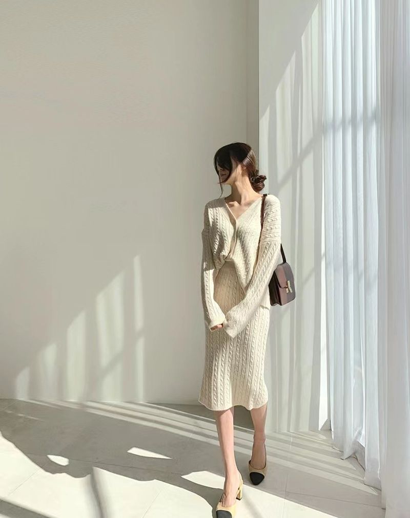Women's Clothing elegant V-neck linen pattern knitted cardigan sweater + high waist sheath skirt_autovado.com