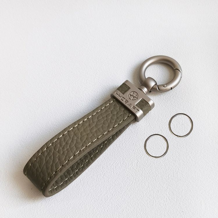 Car Keychain Ladies Fashion Personality High End Leather Keychain Car Key Pendant Men's Key Ring_autovado.com