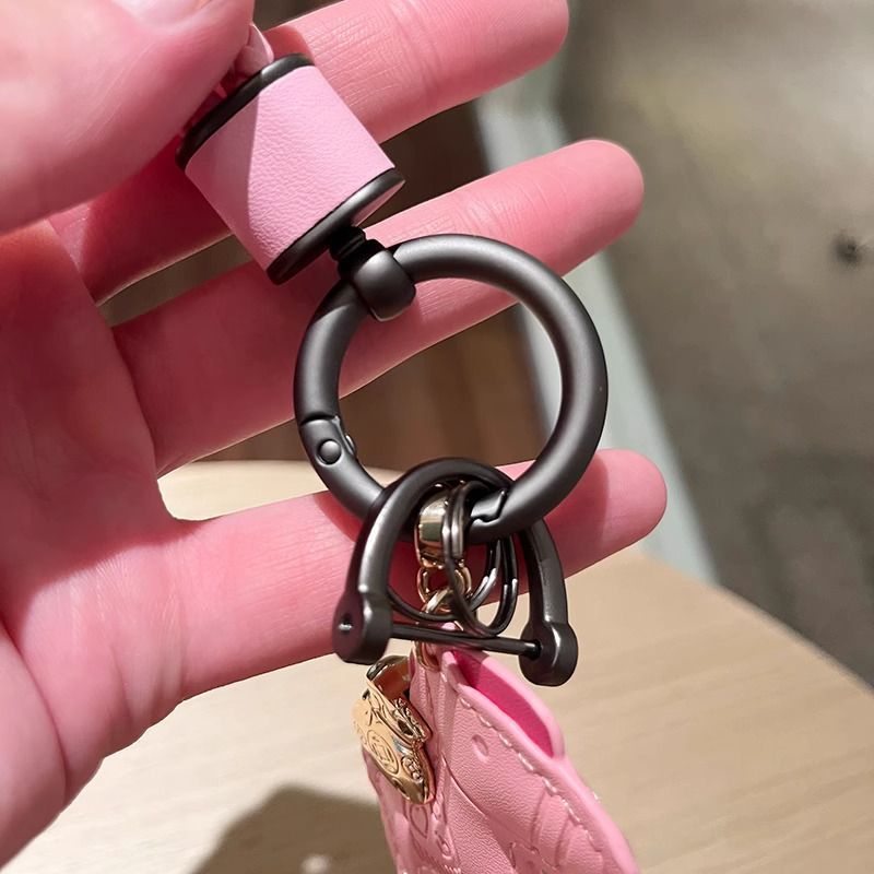 Key Chain Creative Personality Exquisite Male And Female Couple Pendant_autovado.com