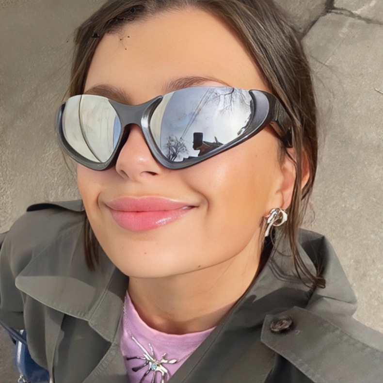 Unisex Future Y2k Sunglasses Fashion Street Shooting Anti-ultraviolet Sports Cycling Sunglasses For Men And Women_autovado.com