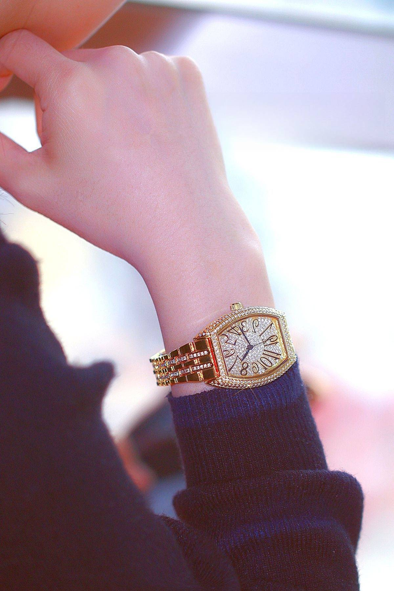 Classic barrel shaped full diamond inlaid luxury women's watch, banquet party jewelry_autovado.com