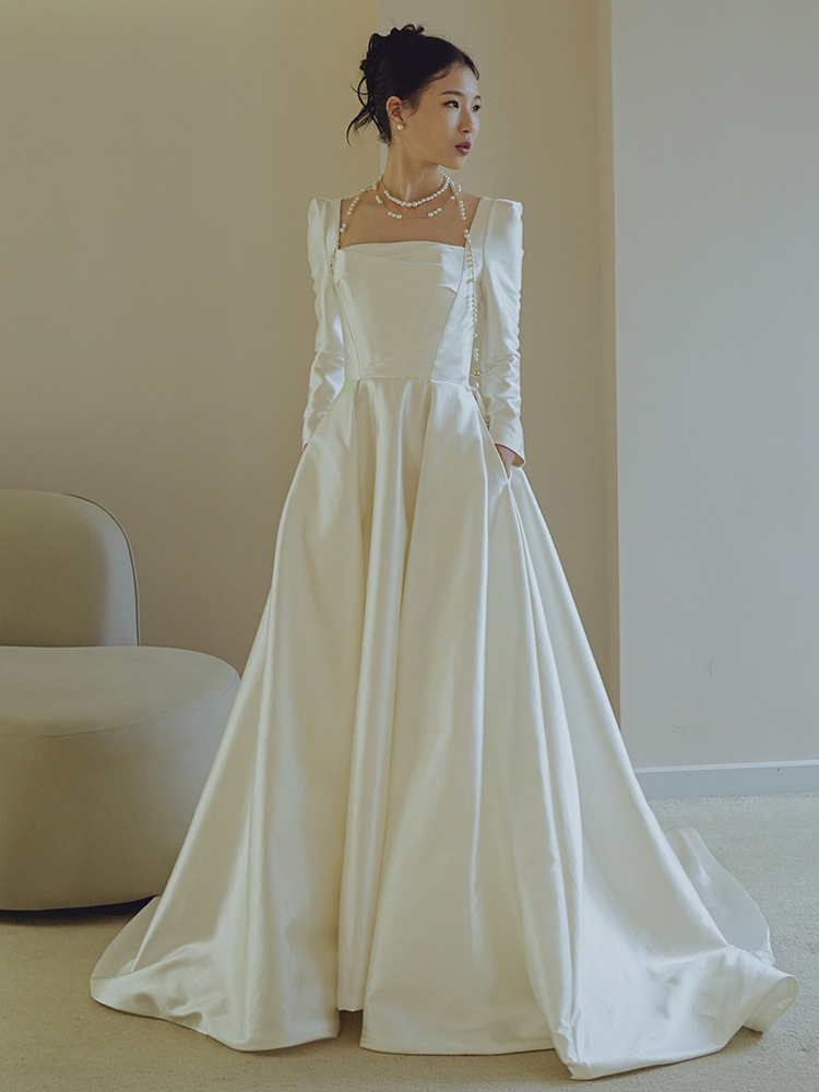 Satin wedding dress bride 2024 new French simple retro long-sleeved wedding dress niche welcome evening dress_autovado.com
