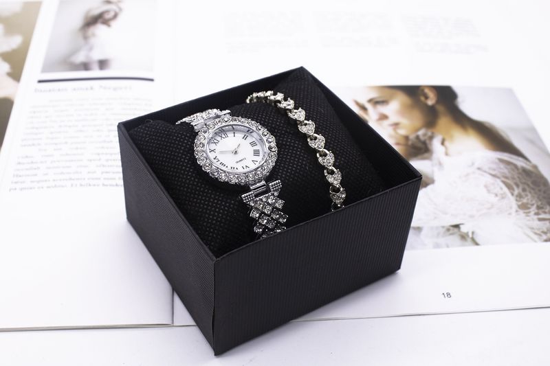 Women's bracelet watch set fashion gold full diamond steel band watch_autovado.com