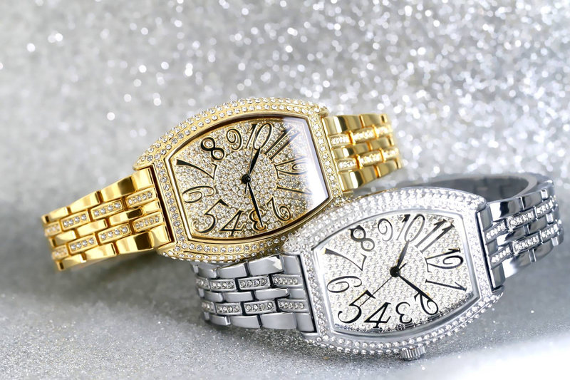 Classic barrel shaped full diamond inlaid luxury women's watch, banquet party jewelry_autovado.com
