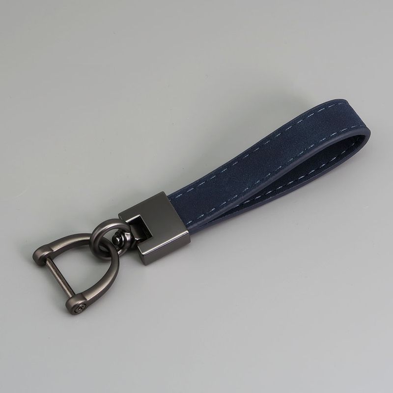 Men's Waist Hanging Creative Can Pressure Anti-loss Pendant Turn Fur Car Key Chain_autovado.com