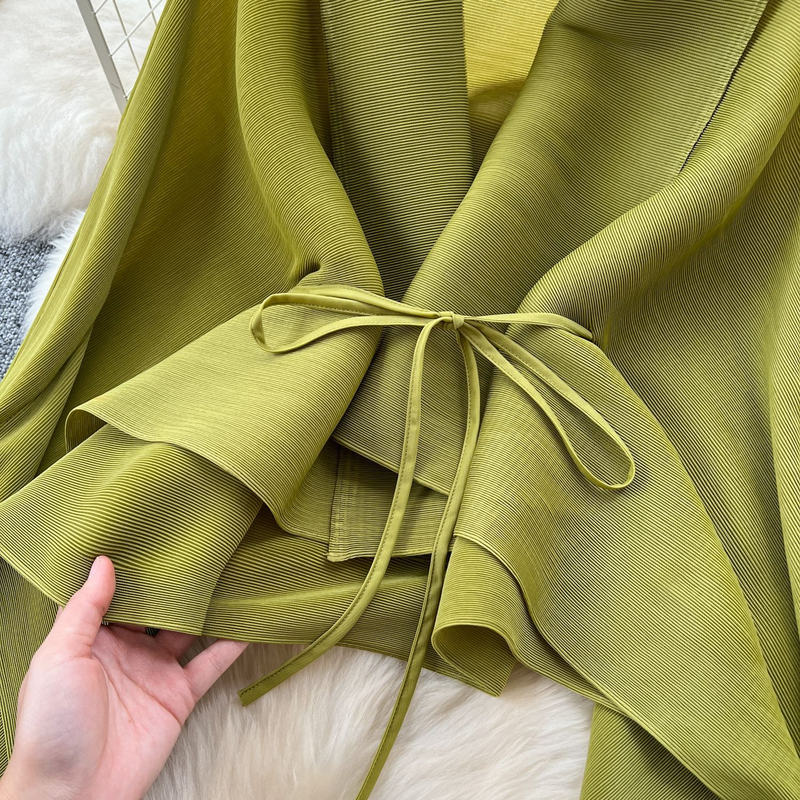 Ruffled Butterfly Sleeve Gradient Tie Cape Short Coat Top + Gradient Pleated Skirt Two-piece Suit_autovado.com