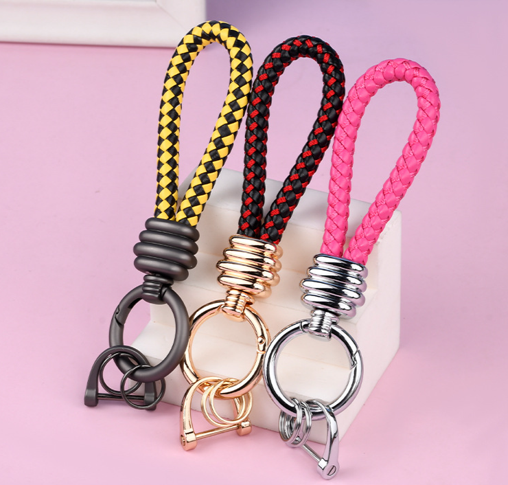 Braided Leather Rope Car Keychain Business Horseshoe Buckle Key Accessories Creative Bag Keychain Metal Pendant_autovado.com