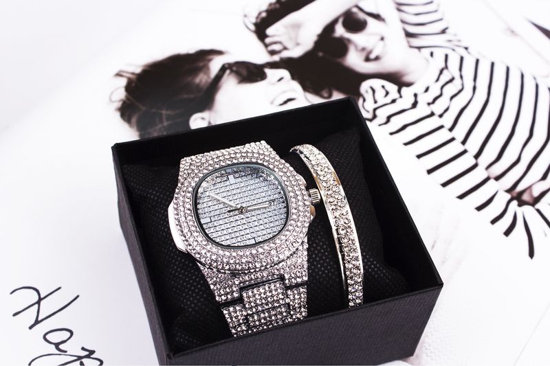 Diamond fashion watch set bracelet ladies wristwatch men_autovado.com