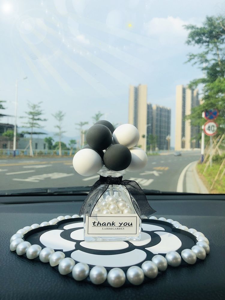 Car Aromatherapy, Interior Creative Internet Celebrity Decoration, Car Center Console Accessories, Personality_autovado.com