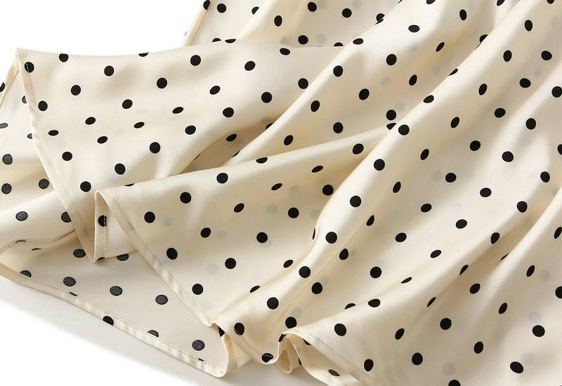 The new acetic acid wave point half skirt women's French retro satin A-line skirt fishtail skirt_autovado.com