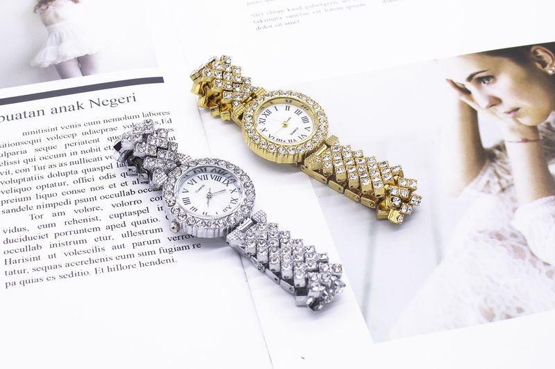 Women's bracelet watch set fashion gold full diamond steel band watch_autovado.com