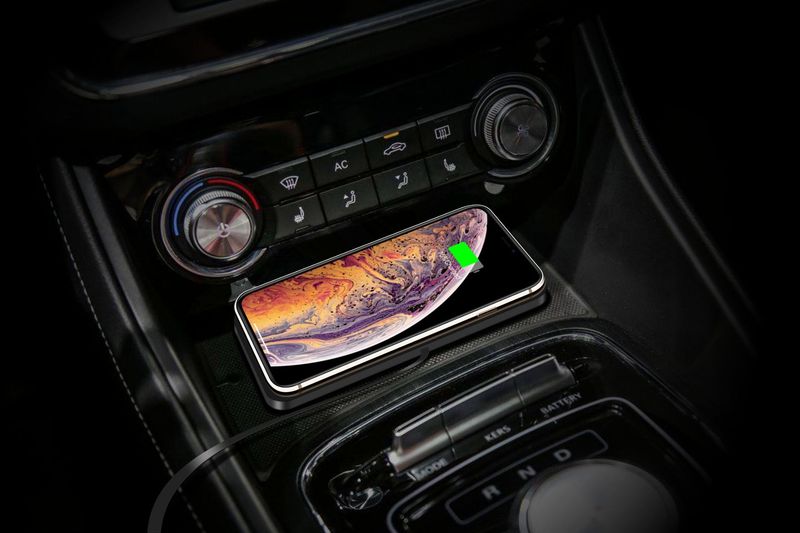 Modified Car Wireless Charger Storage Compartment Anti-Slip Mat Suitable For Mercedes-Benz, BMW, Audi, Honda, Volkswagen_autovado.com