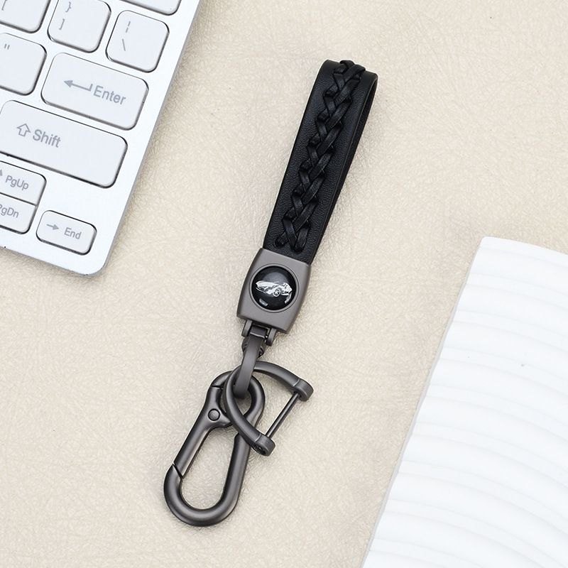 Lambskin Braided Car Keychain Hand Woven Rope Couple Keychain Car Metal Keychain_autovado.com