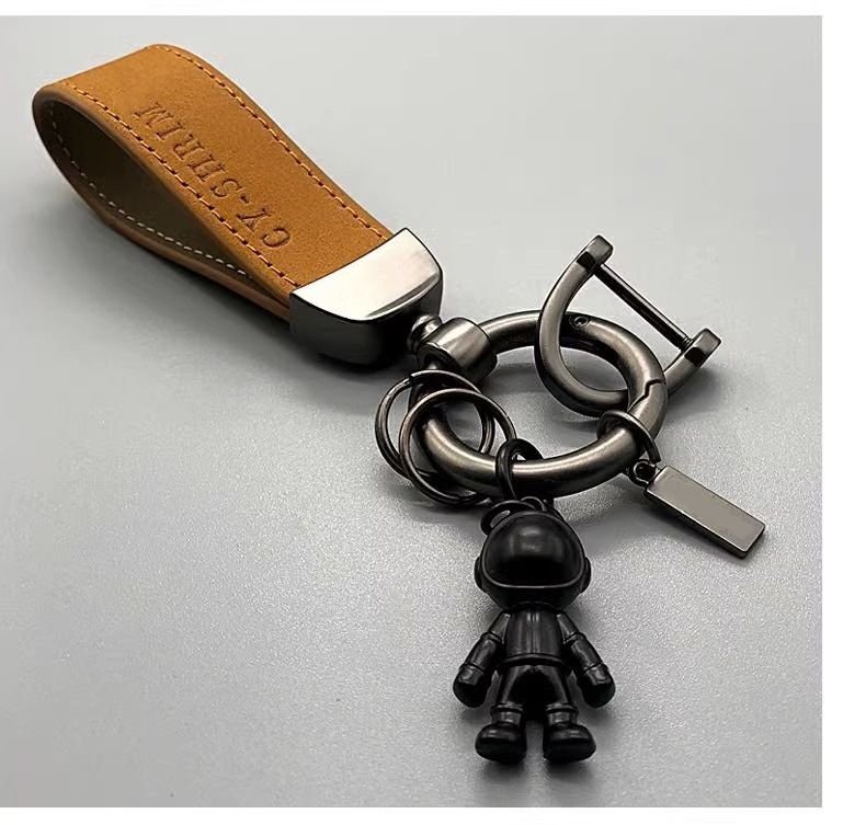 Internet Celebrity Astronaut Keychain Creative Personality Astronaut Pendant Simple Suede Car Chain Key Ring Men And Women_autovado.com