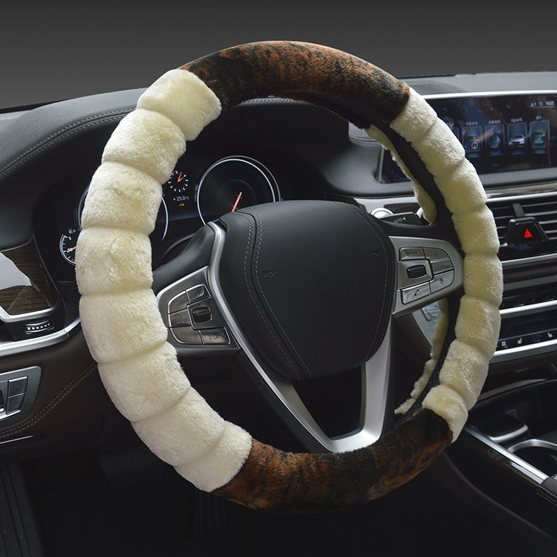 New Car Short Plush Winter Non-Slip Warm Universal Steering Wheel Cover_autovado.com