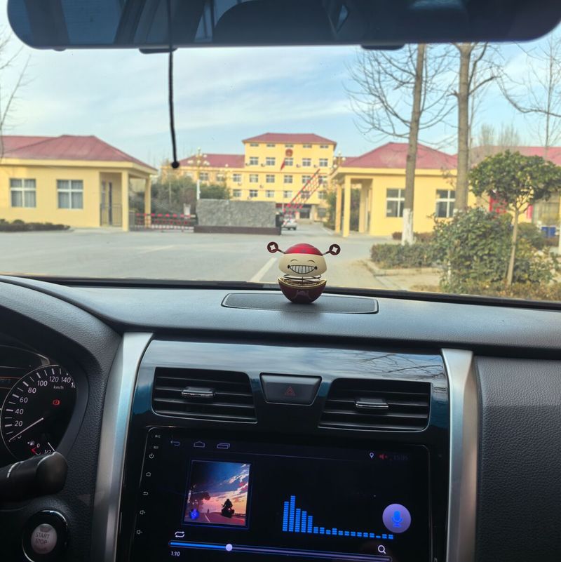 Happy God Of Wealth Dopamine Car Decompression Small Bell Ceer Console Desktop Creative Decoration Shaking Head_autovado.com