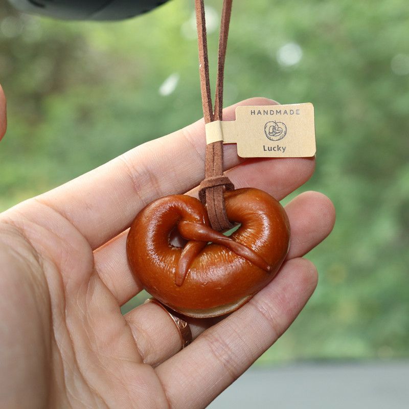 Handmade alkaline bread car pendants rearview mirror pendants creative personality car ornaments_autovado.com