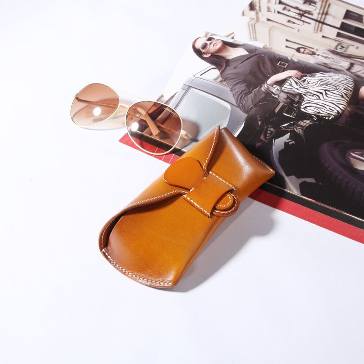 Unisex Cowhide handmade glasses case Vintage glasses with tanned tree paste glasses case_autovado.com