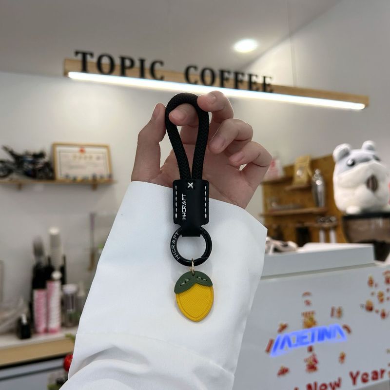 Genuine Cowhide Braided Rope Keychain Pendant High Quality Car Keychain Ring Men And Women Hand Rope School Bag Pendant_autovado.com