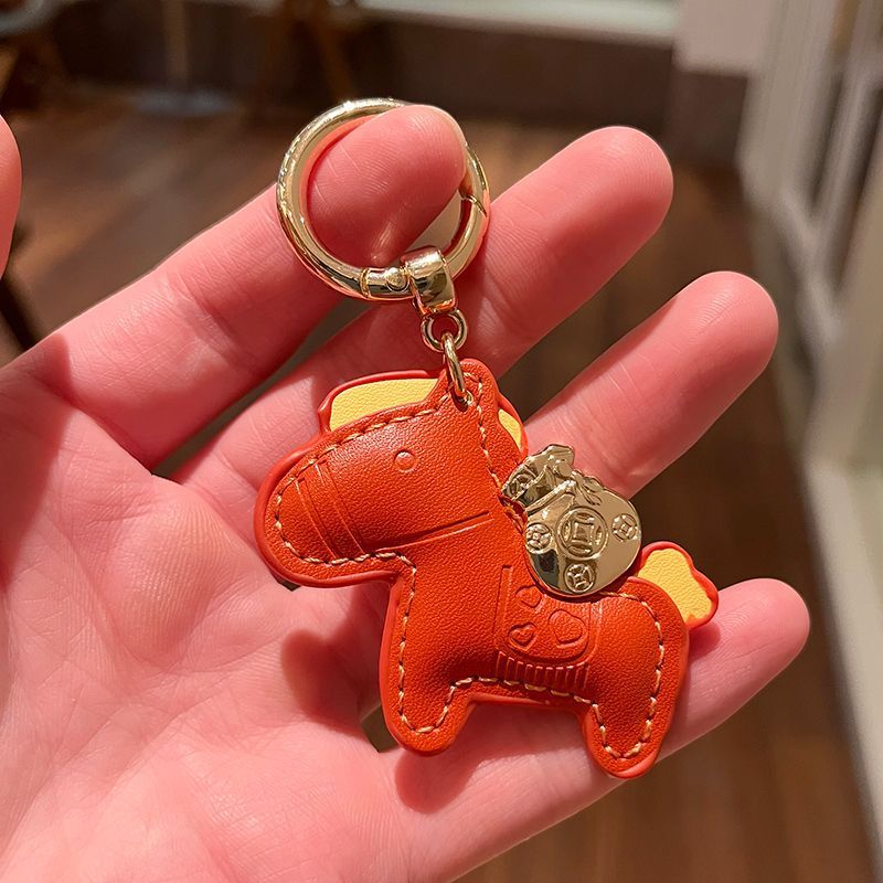 Key Chain Creative Personality Exquisite Male And Female Couple Pendant_autovado.com